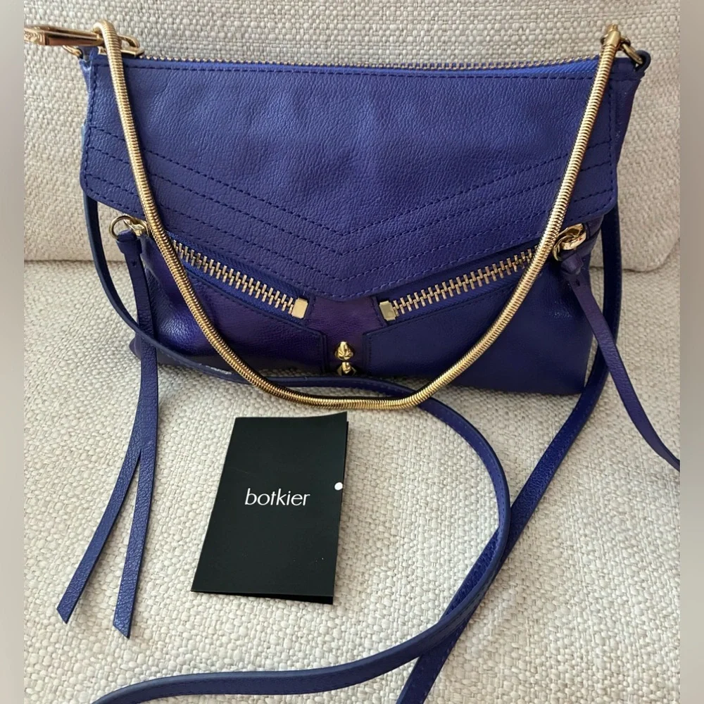 Botkier EUC Trigger Envelope Royal Blue Leather Crossbody Bag with Gold Accents - Picture 2 of 14